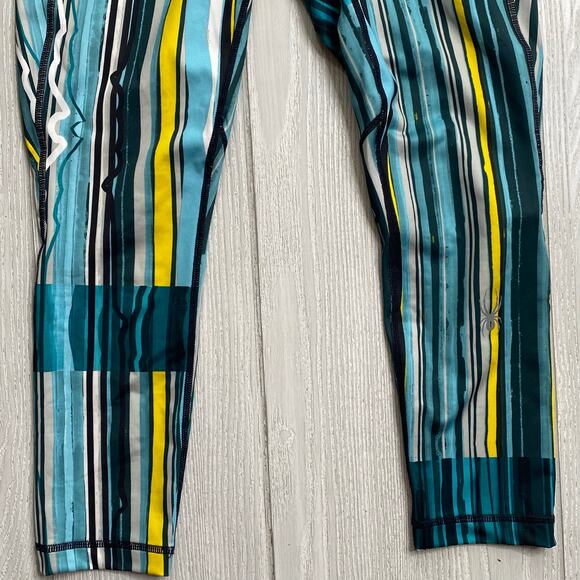Spyder Blue Green & Yellow Freeze Stripe Print Slash Capri Leggings Size Small - Picture 10 of 11